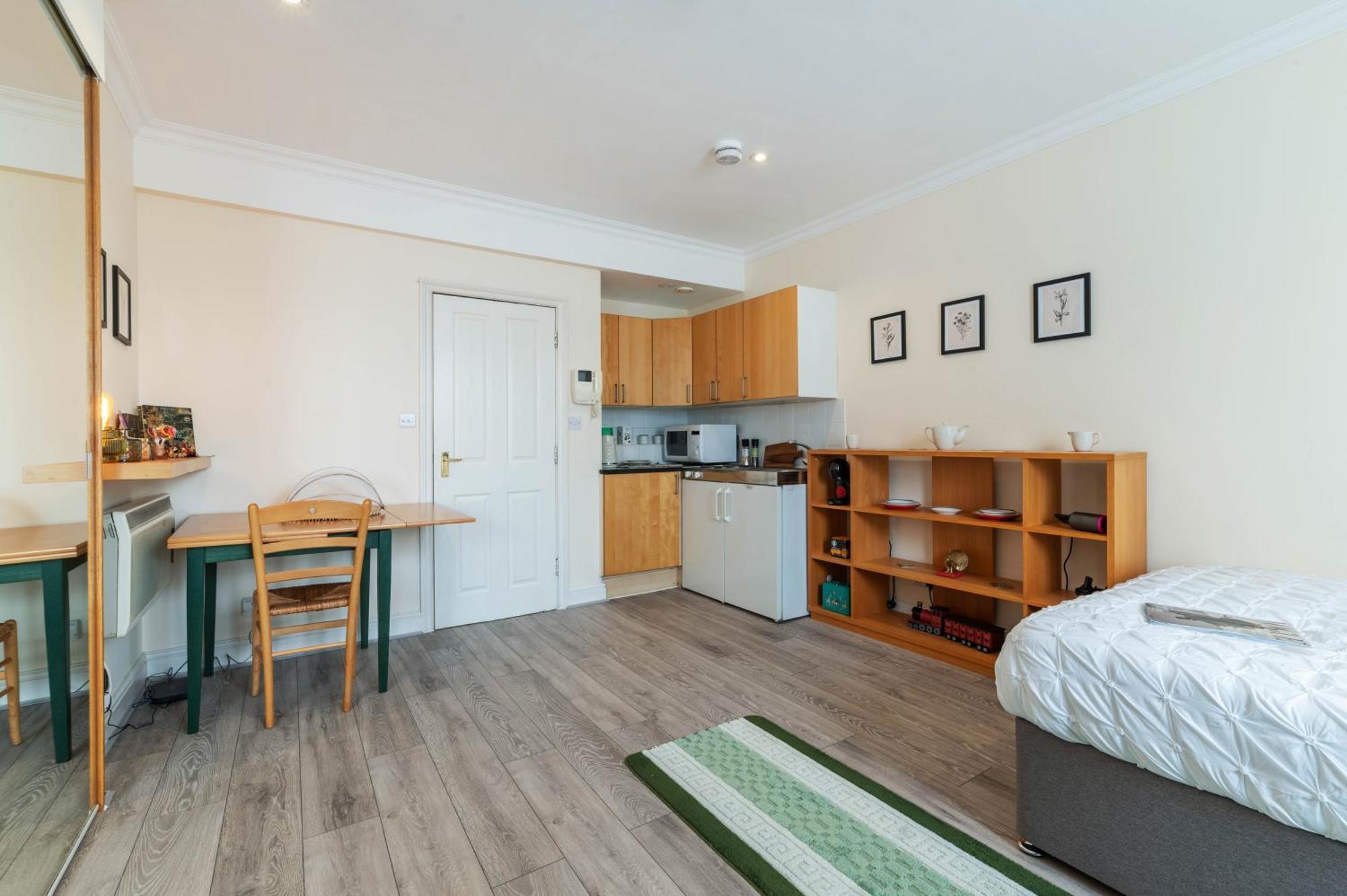 Elegant Art Deco Whole Apartment - 2Mins To Hyde Park, 8Mins To Bayswater, Nottinghill, Paddington London Exterior foto